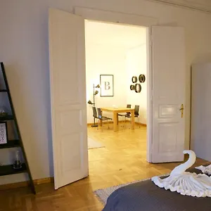  Apartament Five Season's Węgry