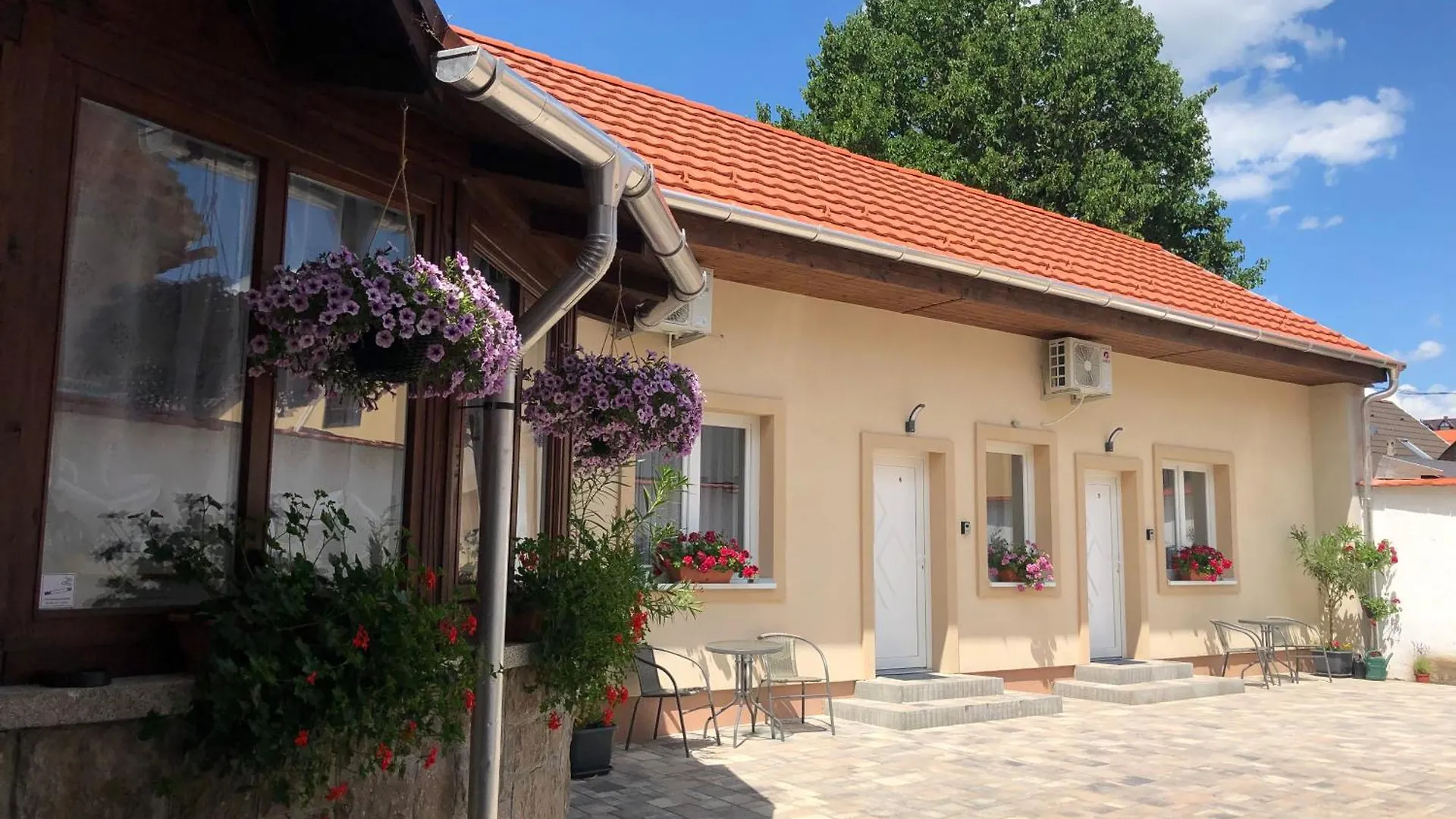 Illa Apartments Eger